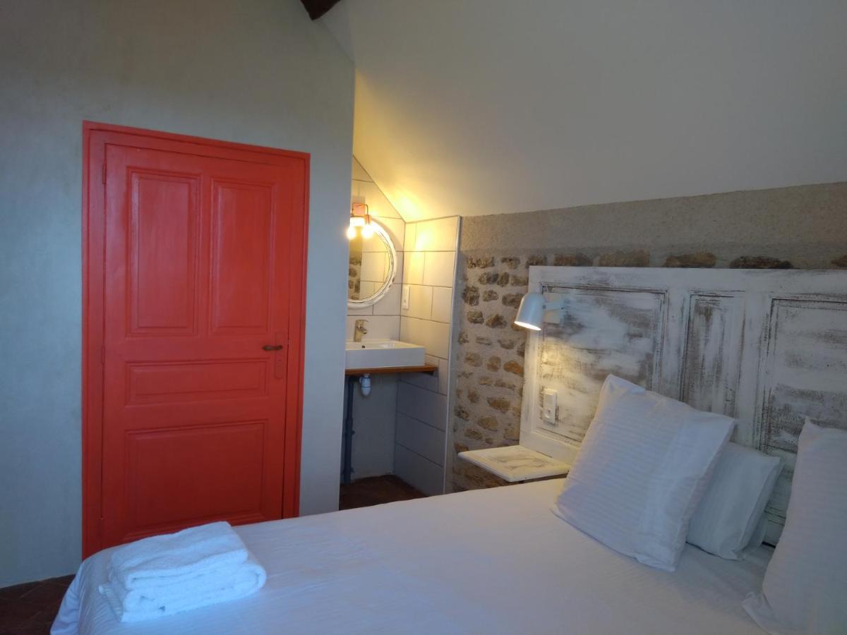 ฌาร์แด็ง เด ซ็อง Bed & Breakfast Eguilly ภายนอก รูปภาพ